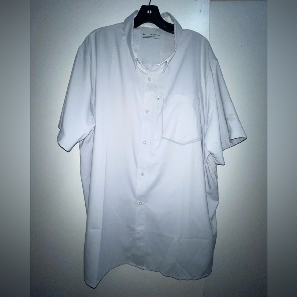 Under Armor Fishing/Hiking Shirt